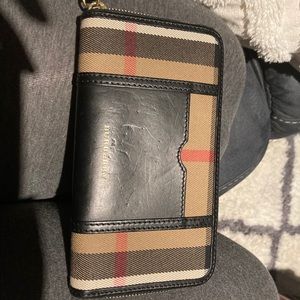Burberry wallet